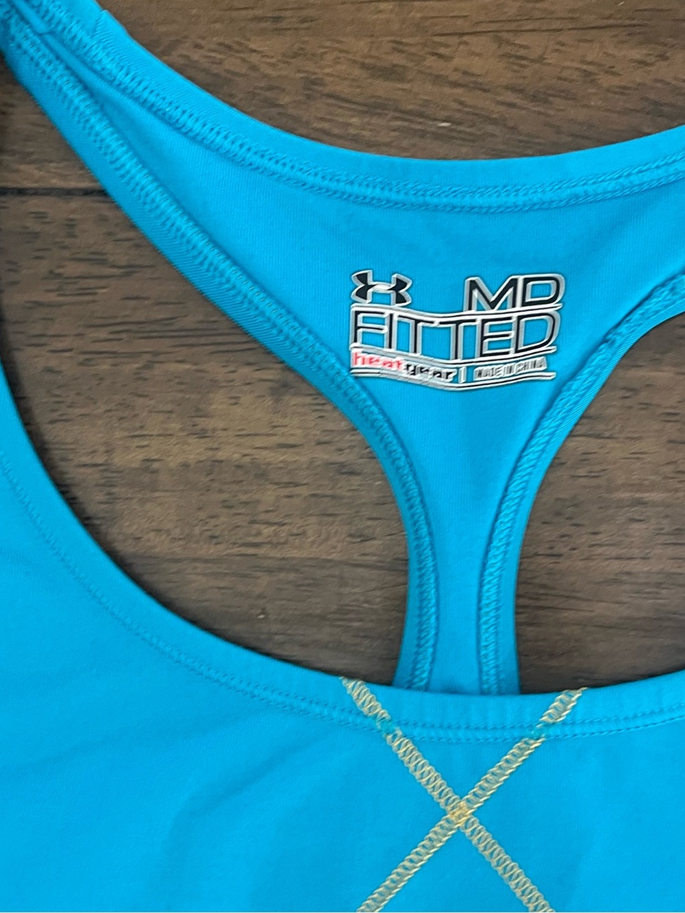 Under Armour Womens Racerback Tank Top Blue Fitted Stretch Built in Bra Medium - Picture 2 of 6